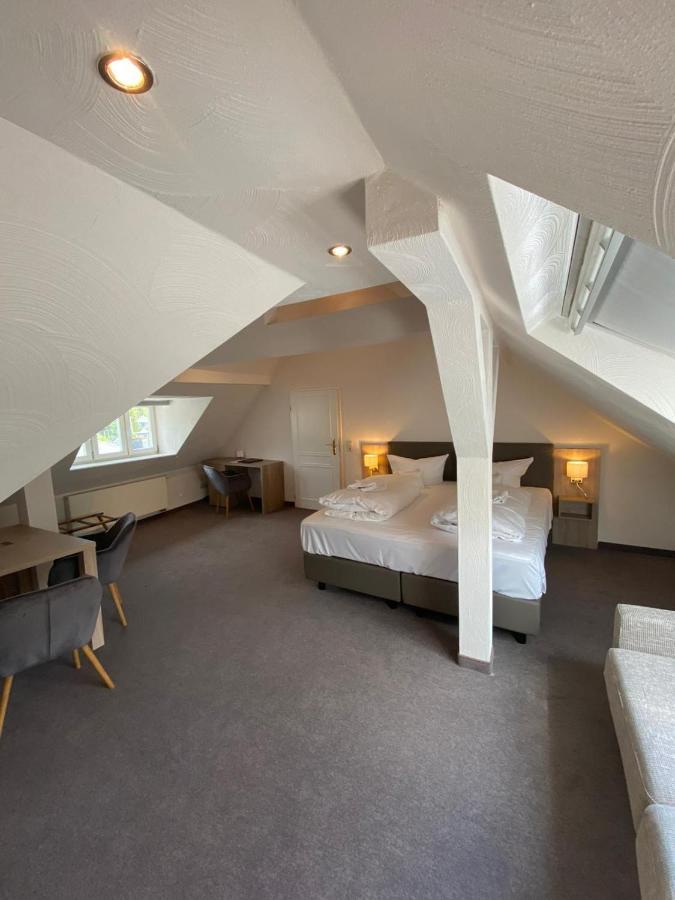 Horchem Hotel-Restaurant-Cafe-Bar Monschau Bagian luar foto