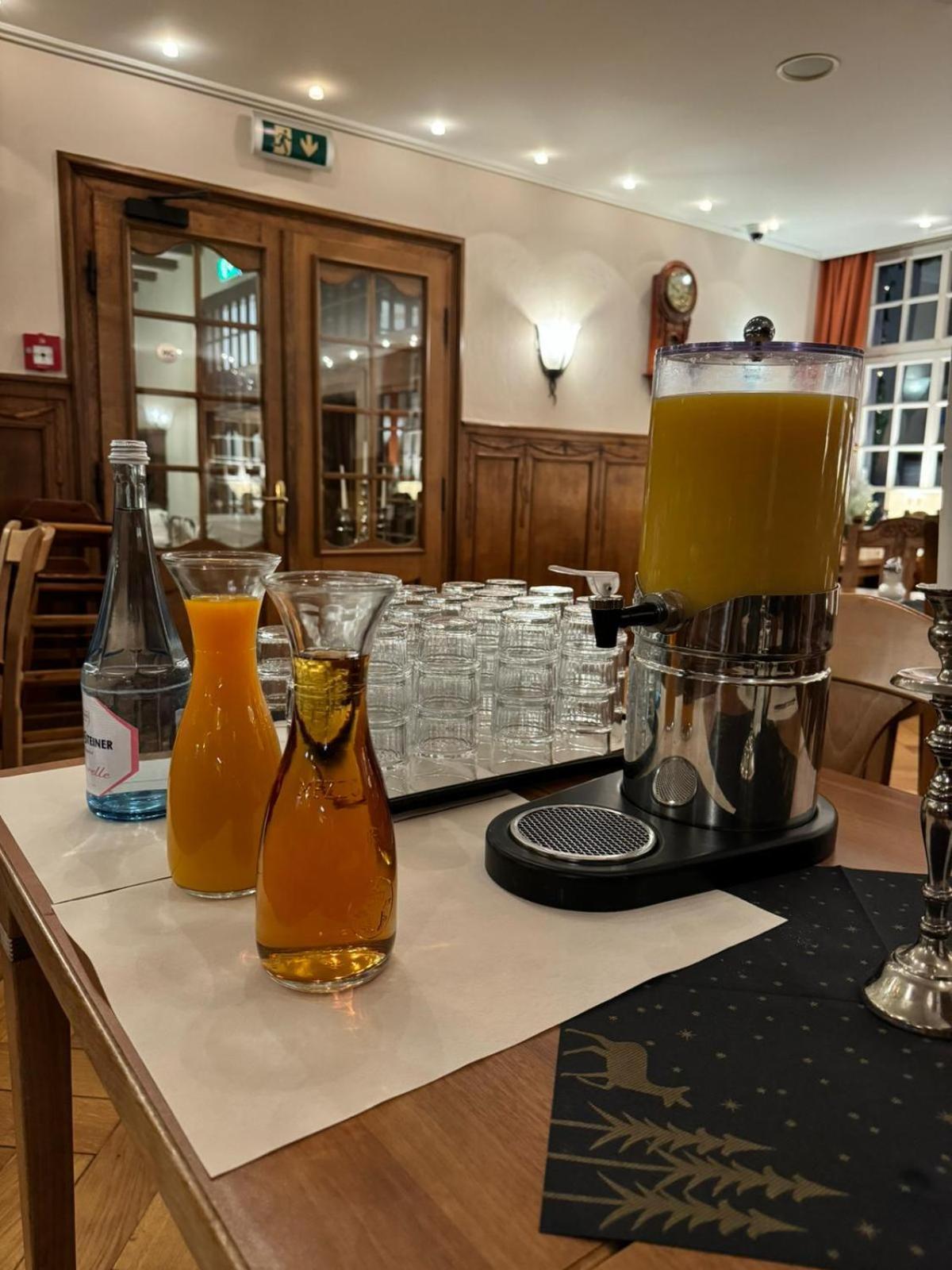 Horchem Hotel-Restaurant-Cafe-Bar Monschau Bagian luar foto