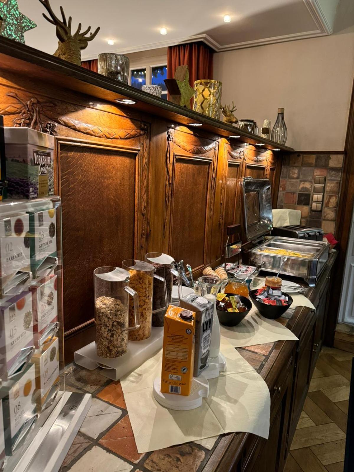 Horchem Hotel-Restaurant-Cafe-Bar Monschau Bagian luar foto