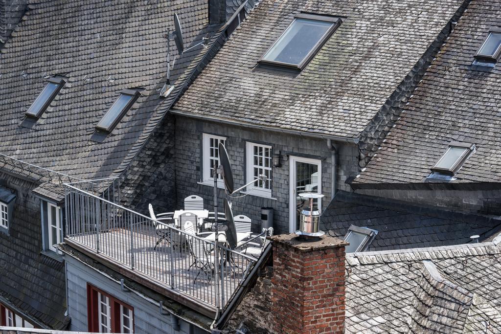 Horchem Hotel-Restaurant-Cafe-Bar Monschau Bagian luar foto