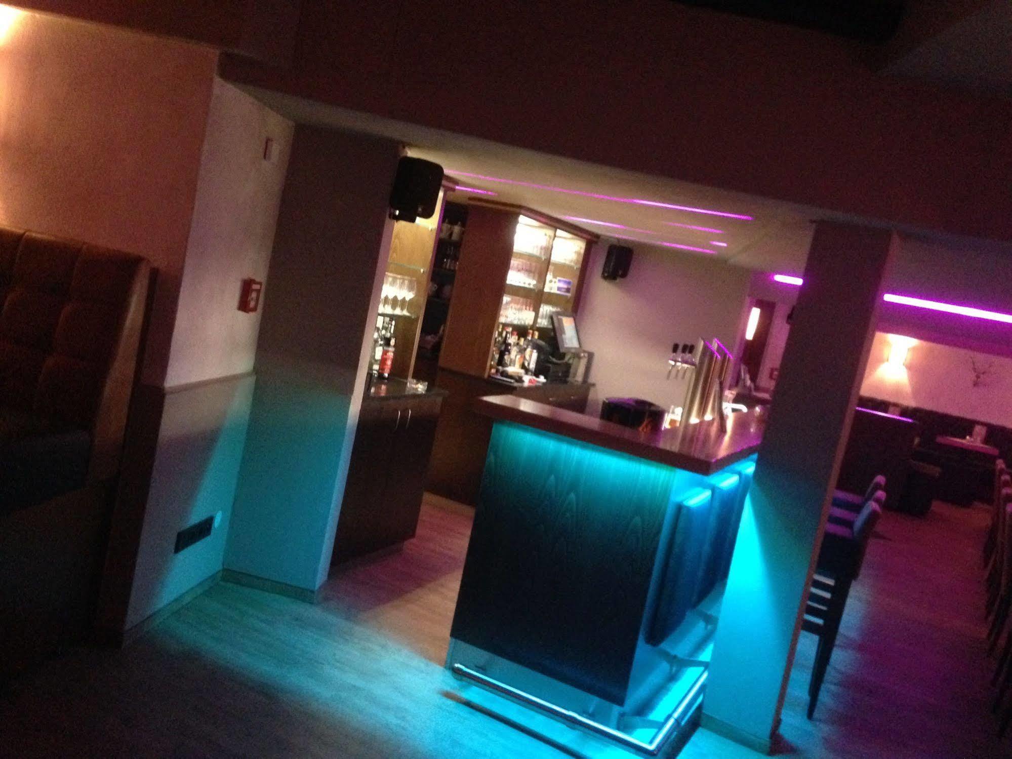 Horchem Hotel-Restaurant-Cafe-Bar Monschau Bagian luar foto